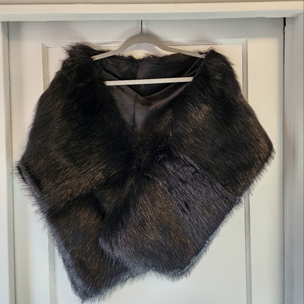 Black Faux Fur Wrap